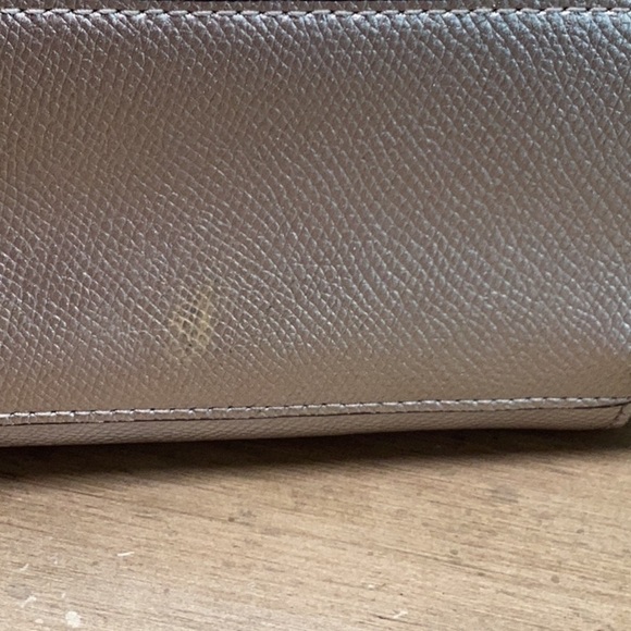 Coach H1677-F56853 Madison Gold Metallic Pebbled Leather 3 Compartments Bag - Picture 10 of 16